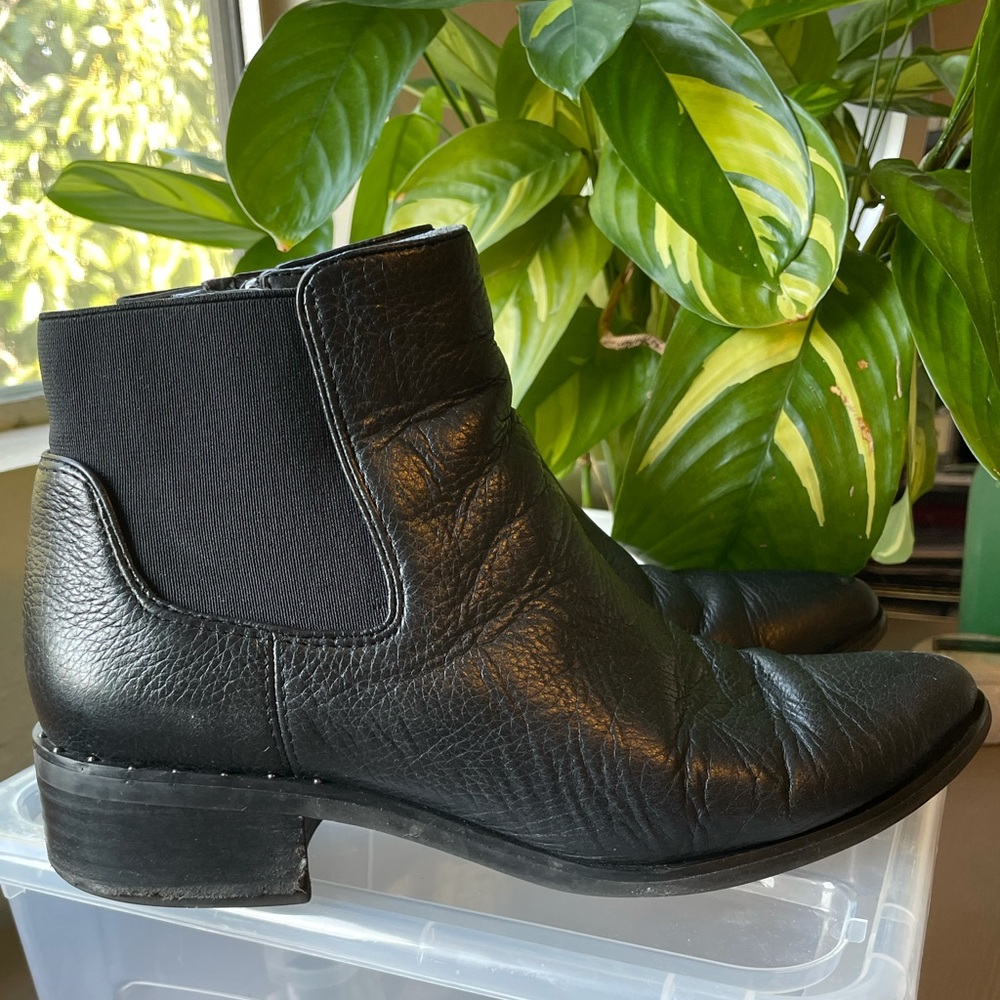 Dallas bootie from Franco Sarto.